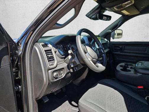 2026 RAM 3500 Tradesman Crew Cab 4x4 8' Box