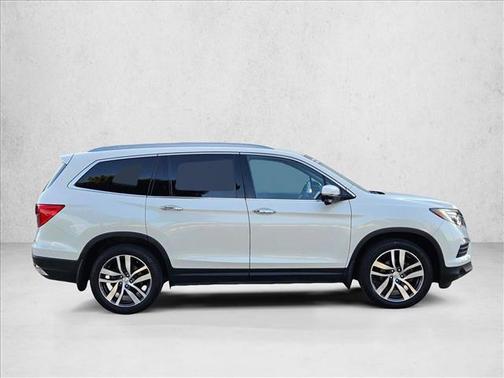 2018 Honda Pilot Touring