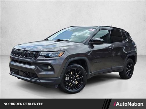 Granite Crystal Metallic Clearcoat 2023 Jeep Compass Latitude