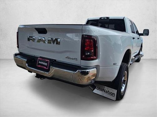 Bright White Clearcoat 2026 RAM 3500 Tradesman Crew Cab 4x4 8' Box