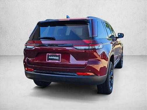 2025 Jeep Grand Cherokee Altitude