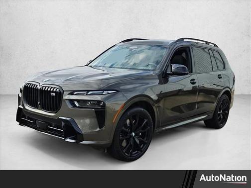 2024 BMW X7 M60i