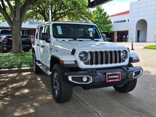 2025 Jeep Wrangler 4-Door Sahara 4x4
