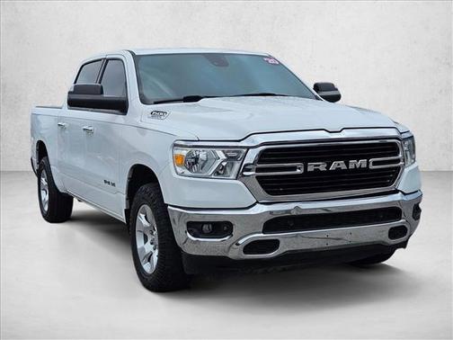 Bright White Clearcoat 2020 RAM 1500 Big Horn/Lone Star
