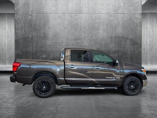 2019 Nissan Titan SL