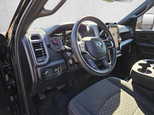 2026 RAM 2500 Tradesman Crew Cab 4x4 6'4' Box