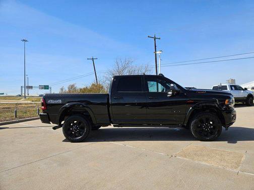 2021 RAM 2500 Limited Crew Cab 4x4 6'4' Box