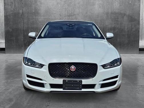 2017 Jaguar XE 35t First Edition