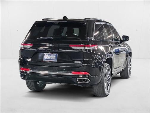 2022 Jeep Grand Cherokee 4xe Overland