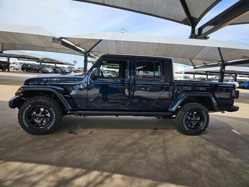 2025 Jeep Gladiator Willys