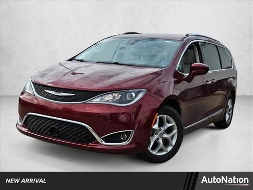 2018 Chrysler Pacifica Touring-L Plus