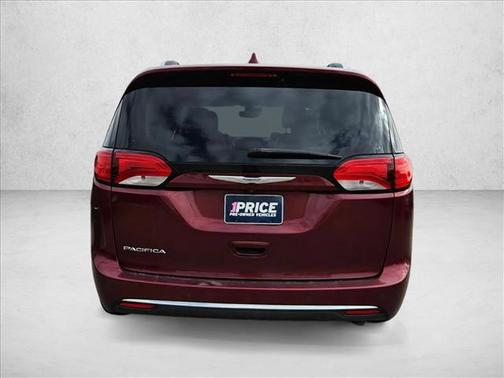 2018 Chrysler Pacifica Touring-L Plus