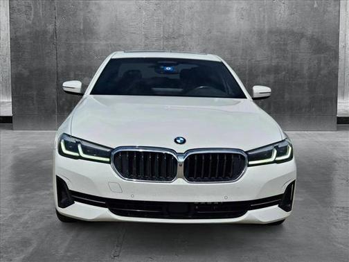 2021 BMW 540 540i