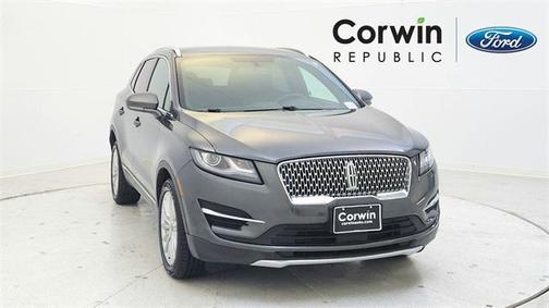 2019 Lincoln MKC Standard