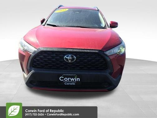 Barcelona Red Metallic 2023 Toyota Corolla Cross LE