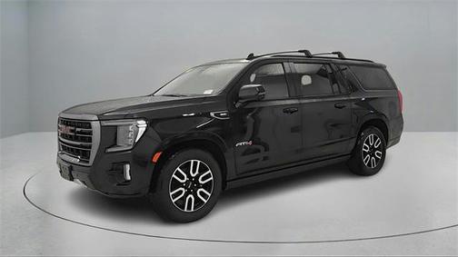 2021 GMC Yukon XL 4WD AT4