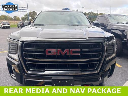 2021 GMC Yukon XL 4WD AT4