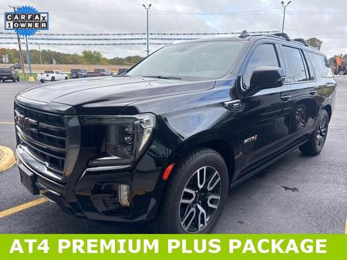 2021 GMC Yukon XL 4WD AT4