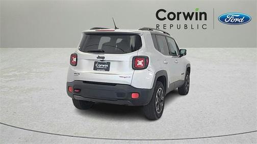 2017 Jeep Renegade Trailhawk