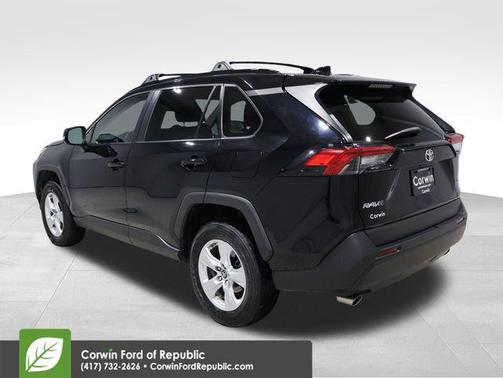 Midnight Black Metallic 2019 Toyota RAV4 XLE