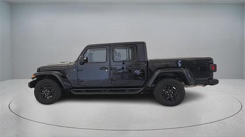 2022 Jeep Gladiator Sport S