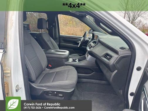 2023 GMC Yukon XL SLE