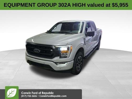 SPACE WHITE METALLIC 2022 Ford F-150 XLT