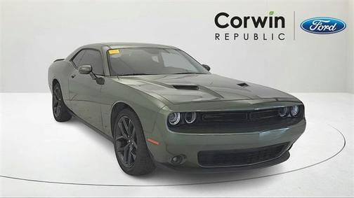 2020 Dodge Challenger SXT