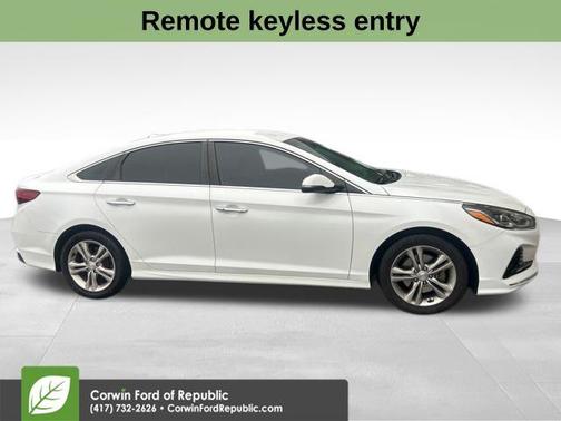 2018 Hyundai SONATA SEL