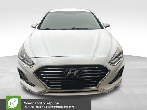 2018 Hyundai SONATA SEL