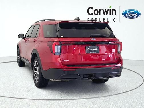 RAPID RED MET TINTED CC 2025 Ford Explorer ST-Line