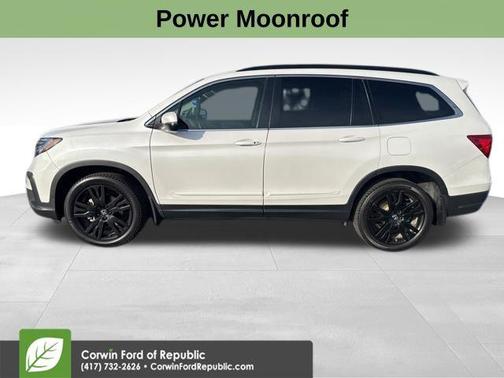 Platinum White Pearl 2022 Honda Pilot AWD Special Edition