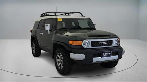 2014 Toyota FJ Cruiser Base