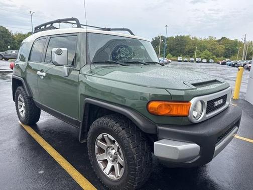 2014 Toyota FJ Cruiser Base