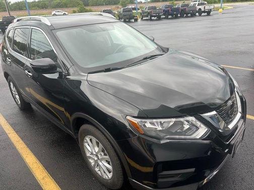 Magnetic Black 2018 Nissan Rogue SV