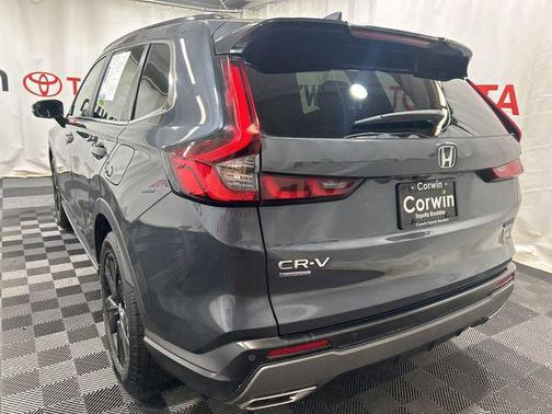 2024 Honda CR-V Hybrid Sport Touring AWD