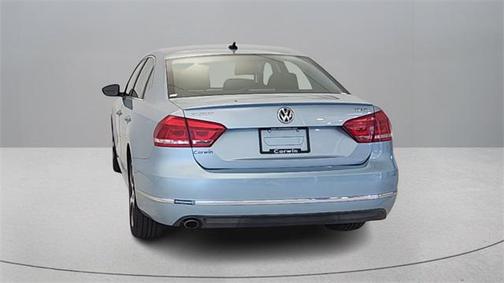 2012 Volkswagen Passat Base