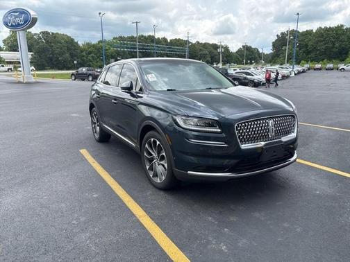 2022 Lincoln Nautilus Reserve