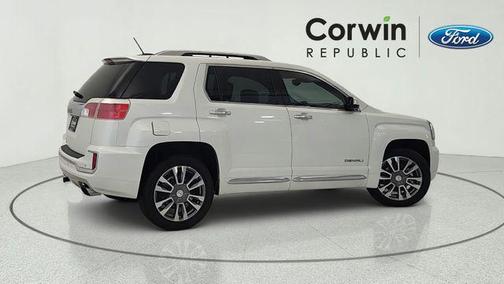 White Frost Tricoat 2017 GMC Terrain Denali