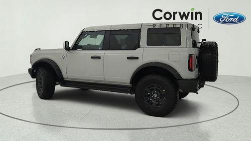 AVALANCHE GRAY 2026 Ford Bronco Outer Banks