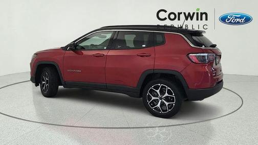 Red Hot Pearlcoat 2025 Jeep Compass Limited