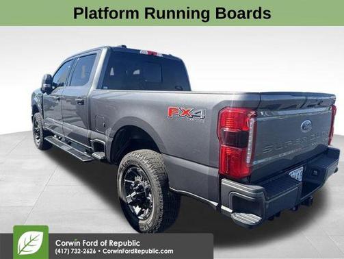CARBONIZED GRAY 2023 Ford F-350 Lariat