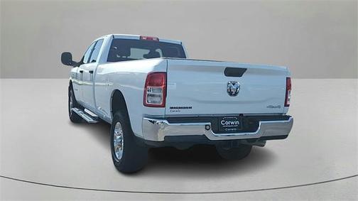 2024 RAM 3500 Big Horn Crew Cab 4x4 8' Box