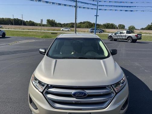 2018 Ford Edge SE