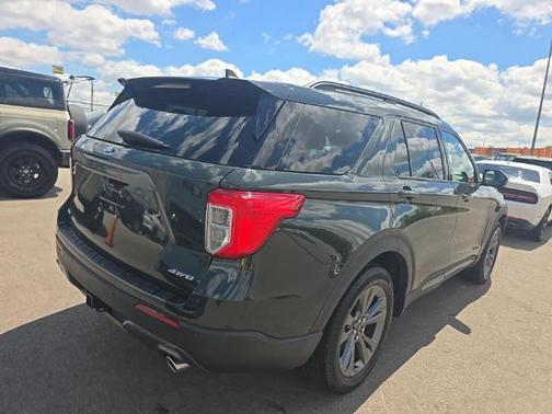 FORGED GREEN METALLIC 2023 Ford Explorer XLT