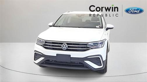 2024 Volkswagen Tiguan 2.0T SE 4MOTION