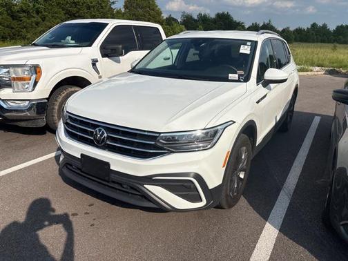2024 Volkswagen Tiguan 2.0T SE 4MOTION