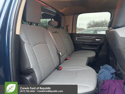 2019 RAM 3500 Big Horn Crew Cab 4x4 8' Box