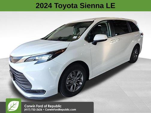 2024 Toyota Sienna LE
