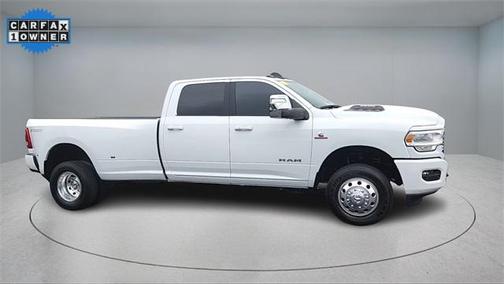 2024 RAM 3500 Laramie Crew Cab 4x4 8' Box